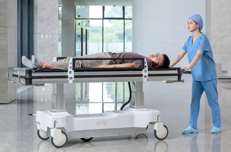 электрическая кровать для транспортировки пациентов
